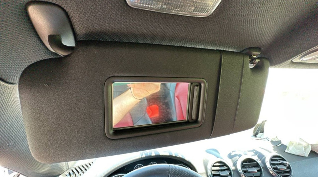 Parasolar cu oglinda iluminata si acoperire stanga Audi TTS Coupe 2007-2010 cod: 8J8857551A