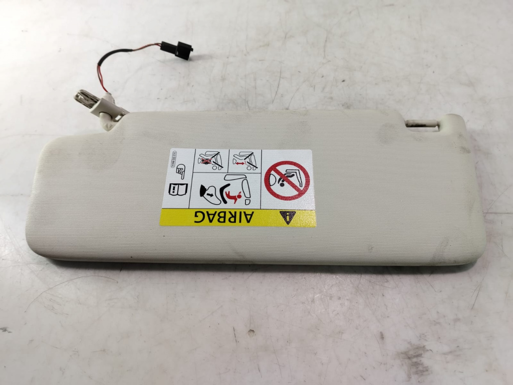 Parasolar dreapta 3g0857552 Volkswagen VW Passat B8 [2014 - 2020] 2.0 tdi DFCA