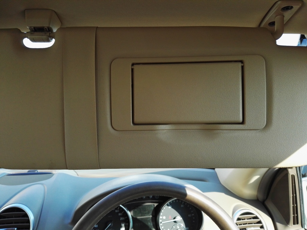 Parasolar dreapta bej Mercedes ML 320 cdi W164