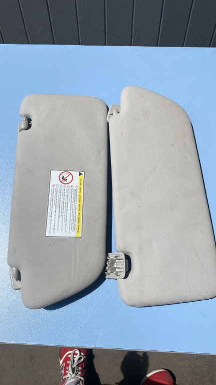 Parasolar dreapta Peugeot 308 SW 1.6 THP 5FX 2009
