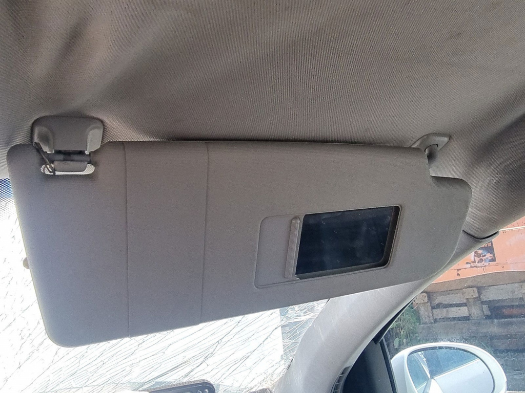 Parasolar dreapta Volkswagen Golf 5 (1K1) [Fabr 2004-2008] 2.0 TDI BDK 55KW / 75CP