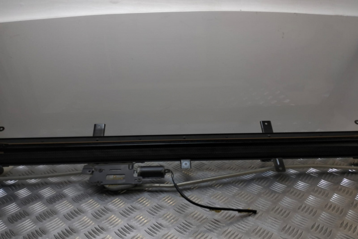 Parasolar luneta electric 4e0861325 Audi A8 D3/4E [2002 - 2005]