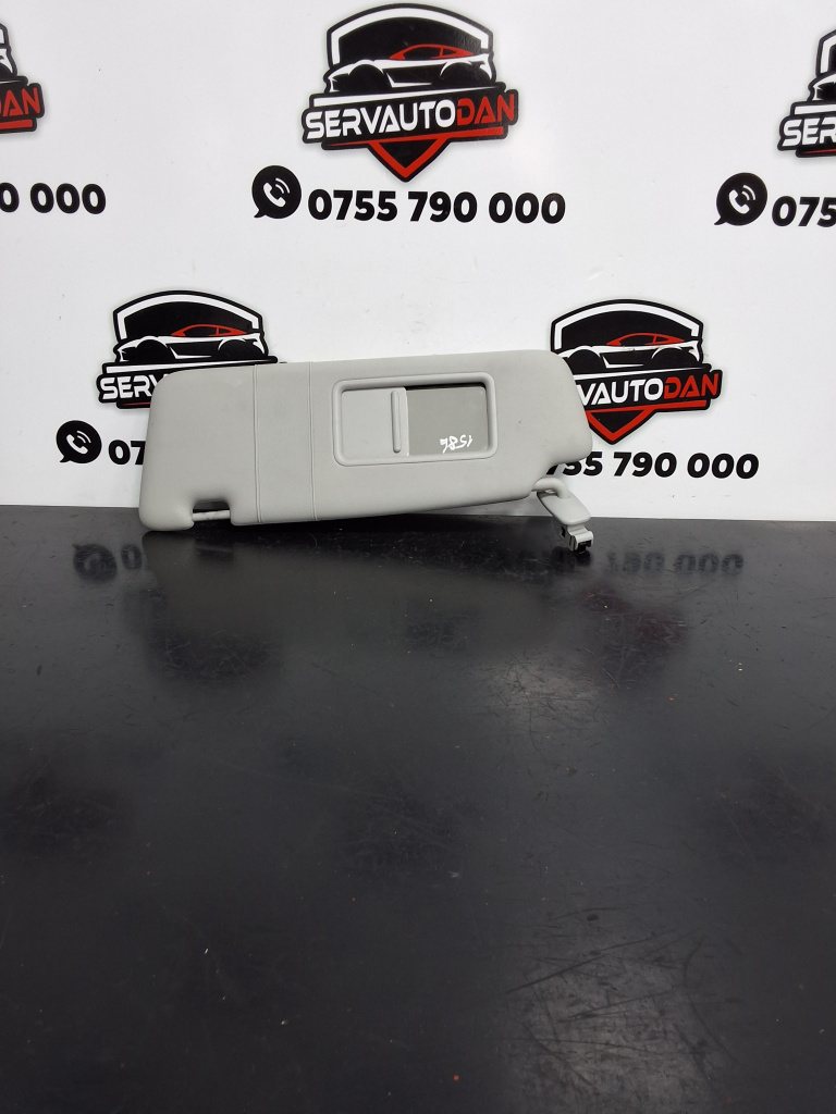 Parasolar Seat Exeo (2008-2013) 2.0 Motorina 2012, 8E0857551Q