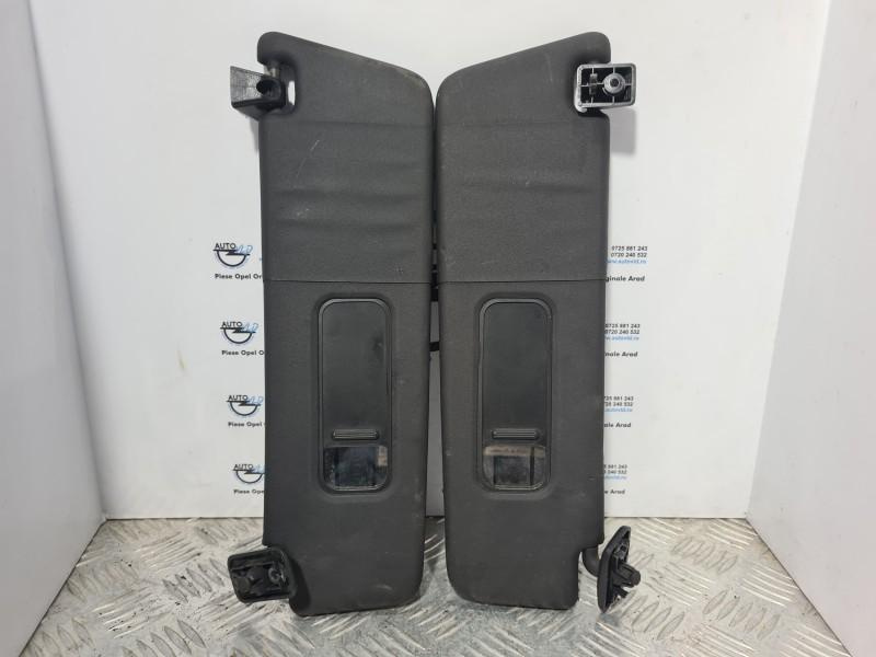 Parasolar stângă dreapta Opel Corsa C 2000-2006 93164408;93164407
