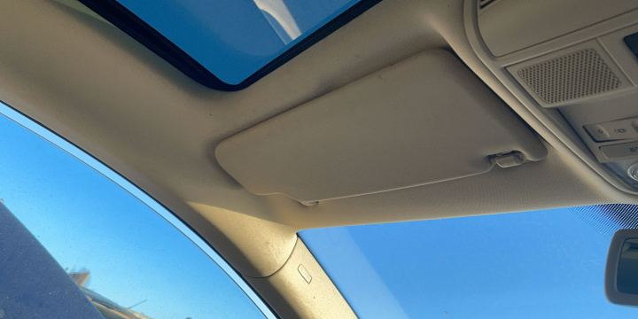 Parasolar stanga Volkswagen Passat CC [2008 - 2012] Sedan 2.0 TDI DSG (170 hp)