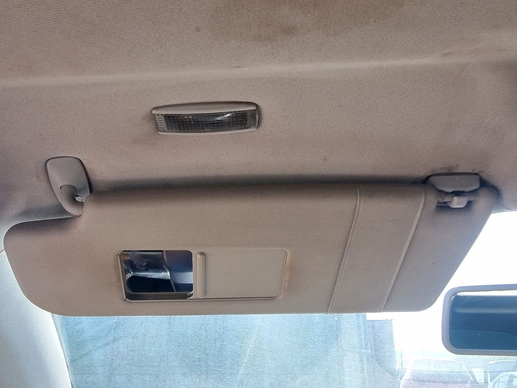 Parasolar stanga Volkswagen Polo (9N) [Fabr 2001-2008] 1.4 Benz BBz 74KW / 101CP