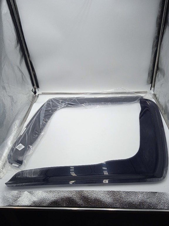 Paravanturi geam RENAULT TRAFIC 2004-2013 heko polonia