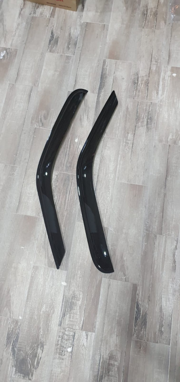 Paravanturi Mercedes Sprinter 2006-2012 set 2 buc