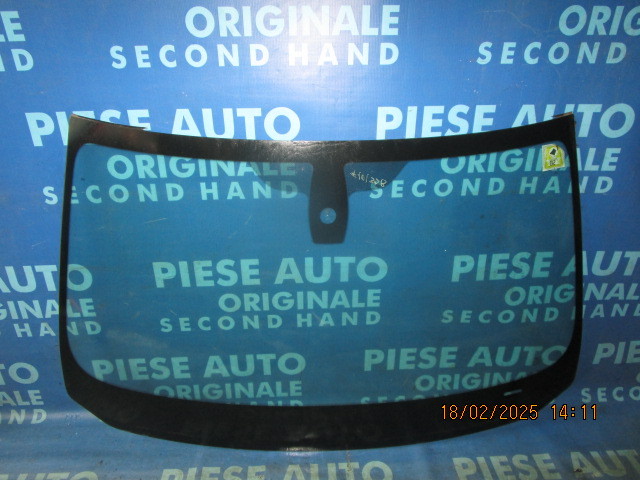 Parbriz BMW F10 2011
