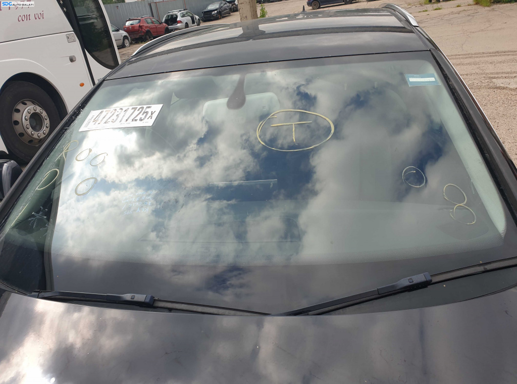 Parbriz Geam Sticla cu Locas Senzor Ploaie Lumina Audi A6 C7 2011 - 2018 [K5433]