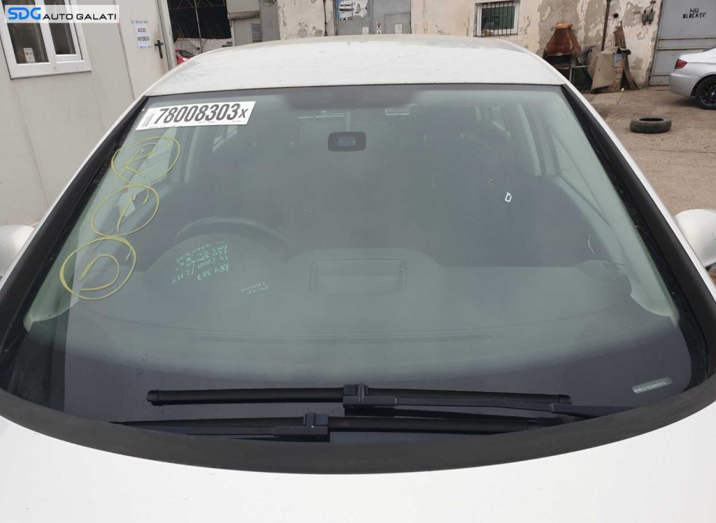 Parbriz Geam Sticla cu Senzor Ploaie Lumina Volkswagen Golf 6 Plus 2008 - 2014 [C3155]