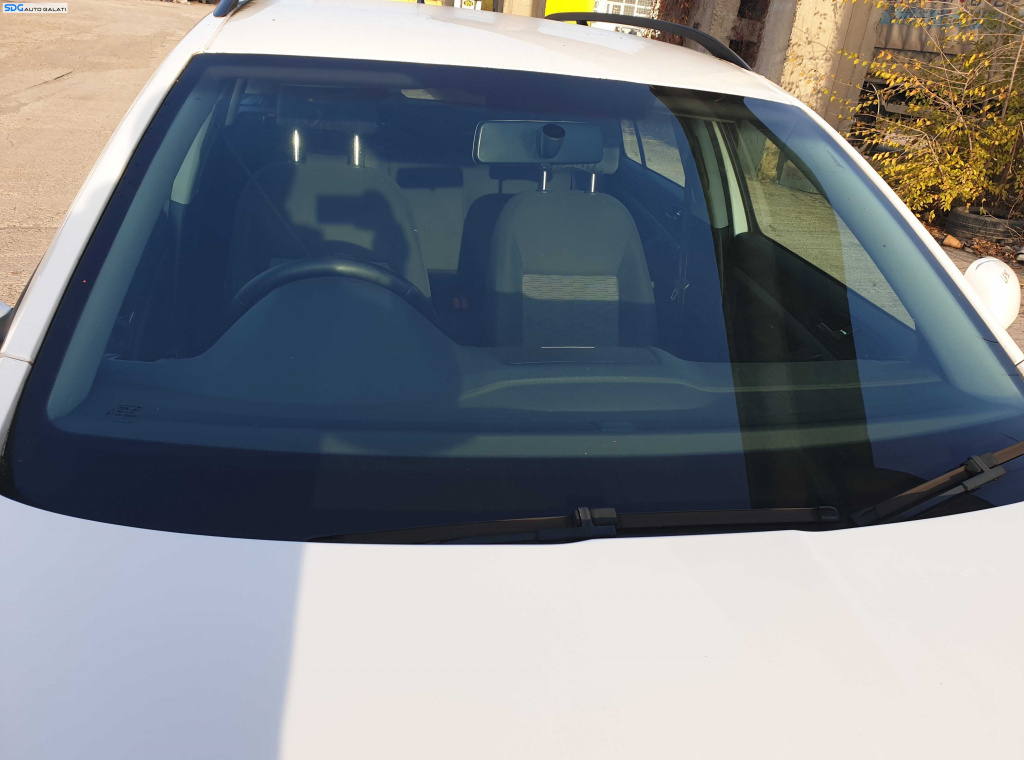 Parbriz Geam Sticla Fara Senzor Ploaie Lumini Skoda Octavia 2 2004 - 2013 [K0433]