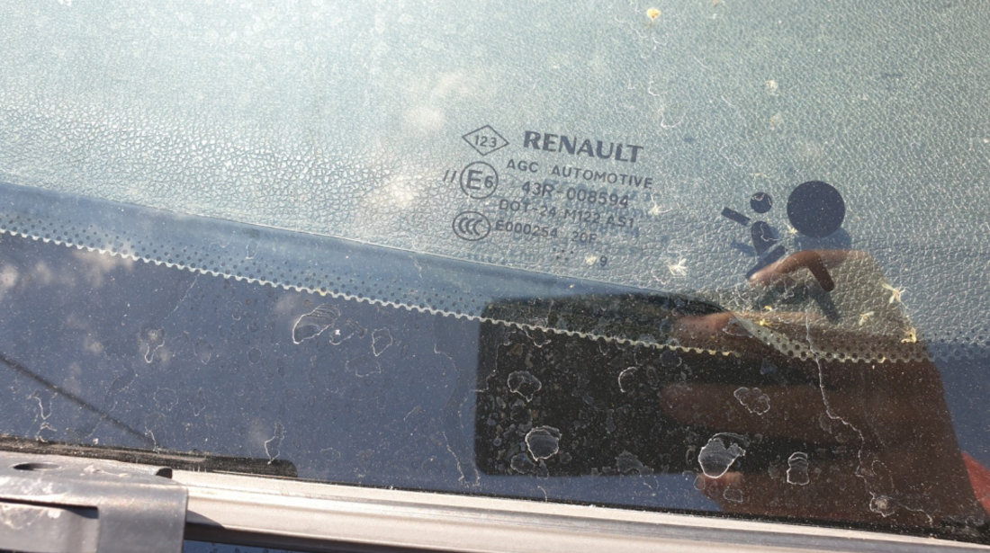 Parbriz Geam Sticla Modelul cu Senzor Ploaie Lumini Renault Laguna 3 2008 - 2015