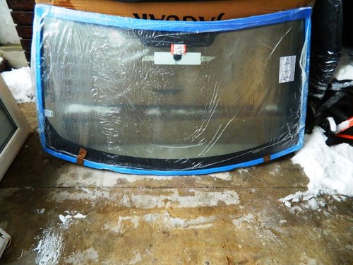 Parbriz LAND ROVER DISCOVERY LR3 model 2006-2009 cod LR041460