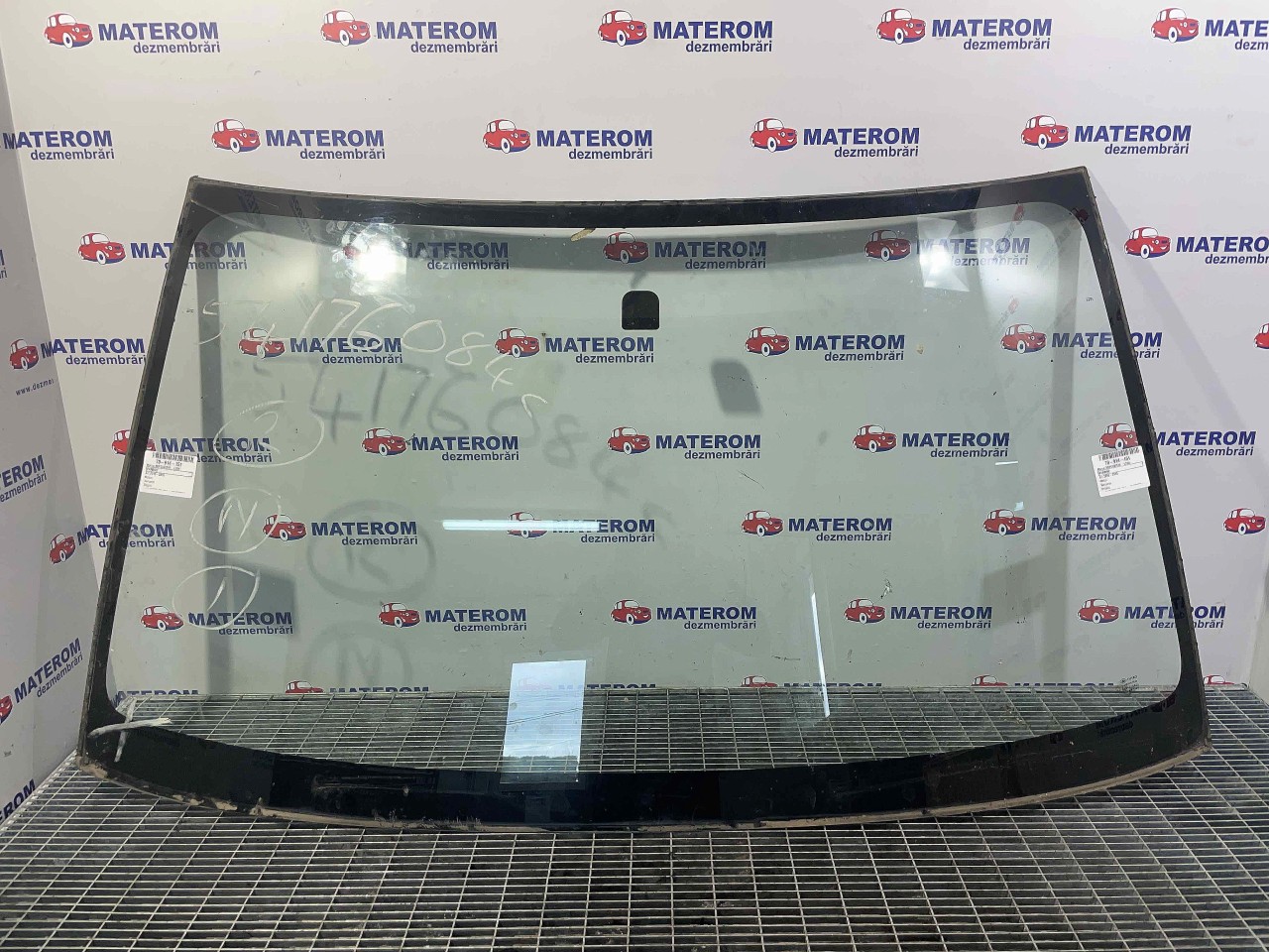 PARBRIZ MITSUBISHI L200 - - (2010 2015)