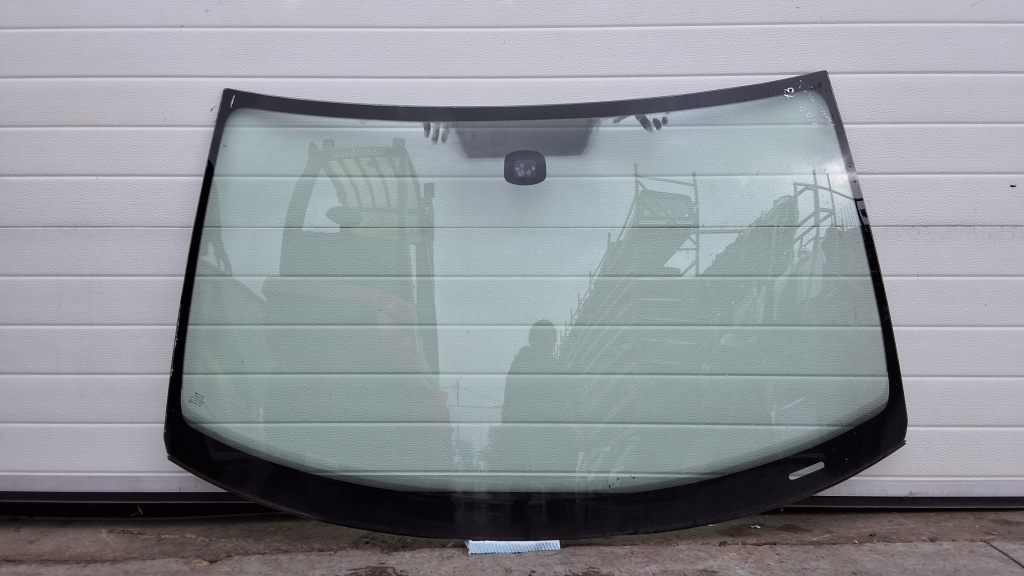 Parbriz Volkswagen Tiguan (2007-2011) 2.0 Motorina 2010, - / MODEL CU SENZOR
