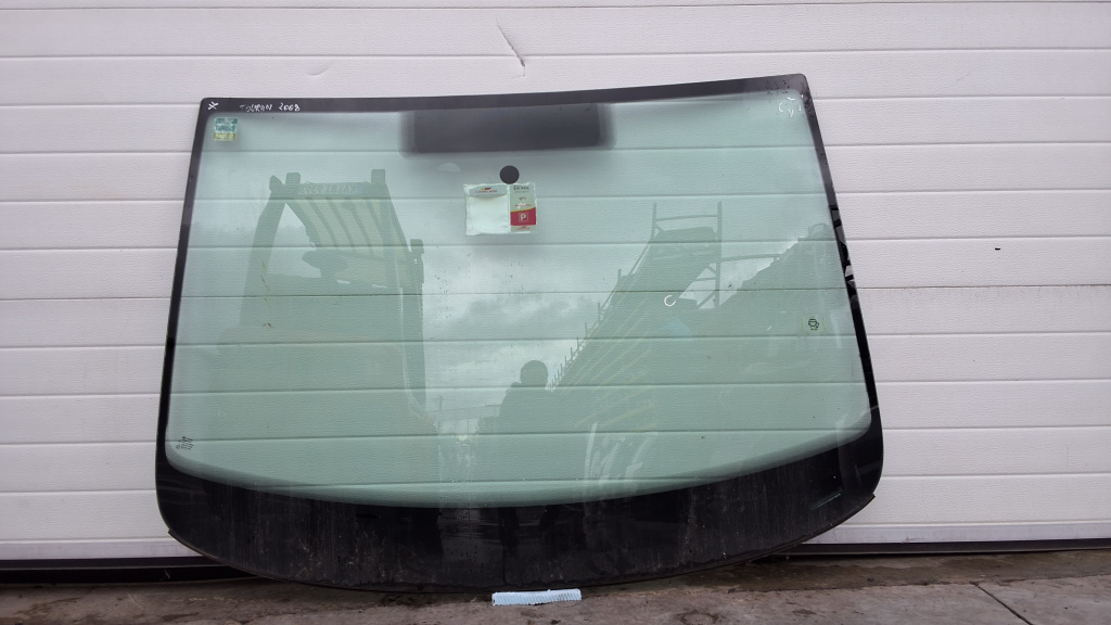 Parbriz Volkswagen Touran facelift (2006-2010) 2.0 Motorina 2008, -