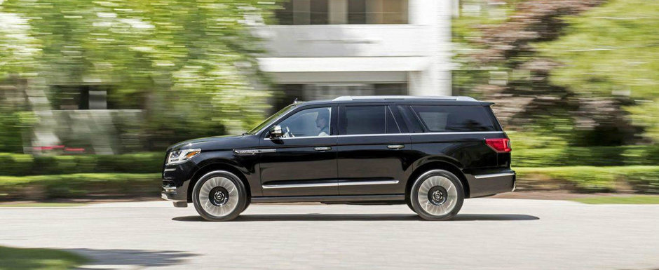 Parca nu se mai termina. Noul SUV al americanilor, la fel de lung precum un Maybach 57S Parca nu se mai termina. Noul SUV al americanilor, la fel de lung precum un Maybach 57S