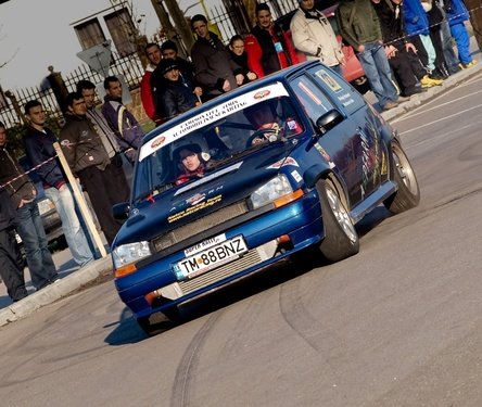 Pasiune fara limite: Renault 5 Turbo by Emanuel Pasiune fara limite: Renault 5 Turbo by Emanuel