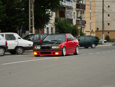 Pasiunea pentru BMW : Ursul si Pisica din Cluj