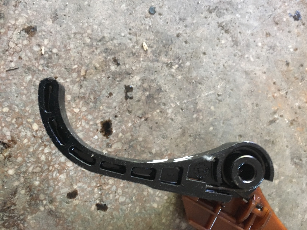 Patina intinzator lant pompa de ulei Mercedes-Benz A-Class W169 [2004 - 2008] Hatchback 5-usi A 150 MT (95 hp) X23FK2/A150 1.5 1498CC - 266.920