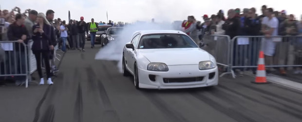 Patineaza si-ntra treia. Uite o Toyota Supra de 1.300 de cai in actiune