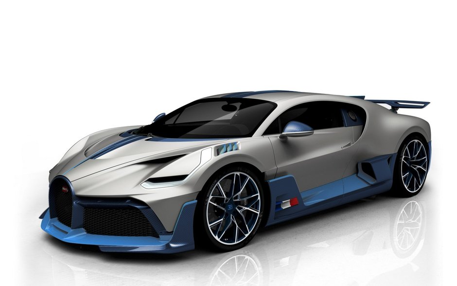 Patru Bugatti Divo