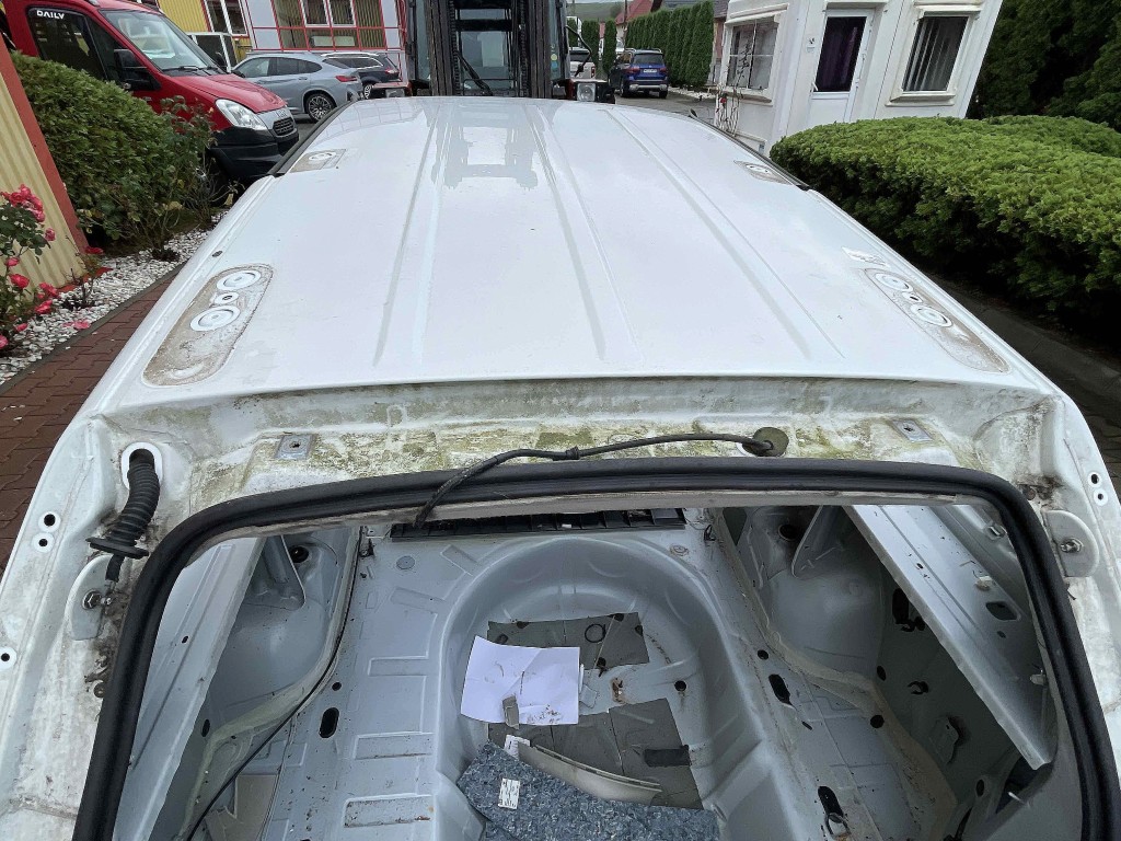 PAVILION DACIA LOGAN MCV - - (2012 2016)