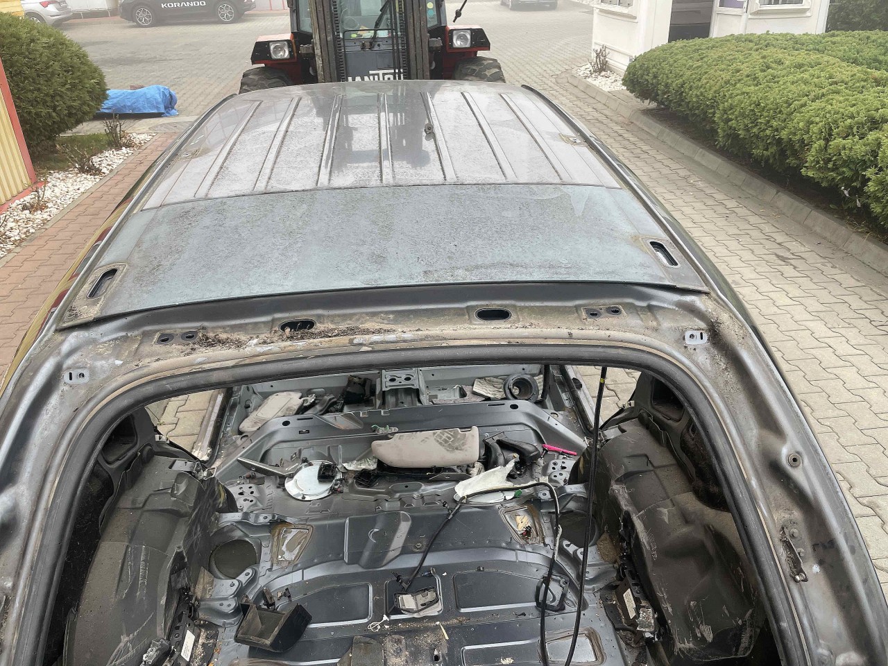 PAVILION VOLVO XC 90 XC 90 - - (2002 2007)