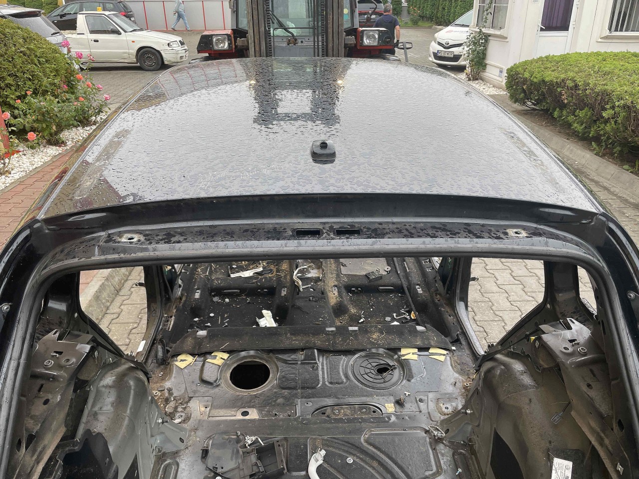 PAVILION VW TIGUAN - - (2010 2015)