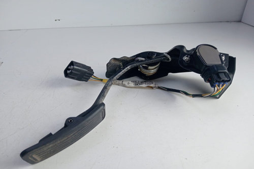 Pedală accelerație 82223-05060 Toyota Avensis 2 T25 [2002 - 2006]