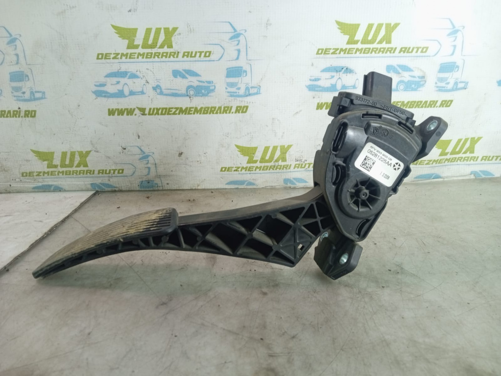 Pedala acceleratie 05281225AA Chrysler Voyager 5 [2007 - 2011] 2.8 crdi vm64c