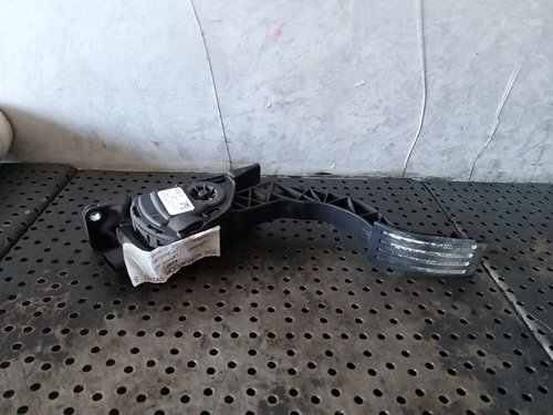 Pedala acceleratie 1.0 b ecoboost ford focus 3 facelift 2015 ev619f836aa 6pv01036880