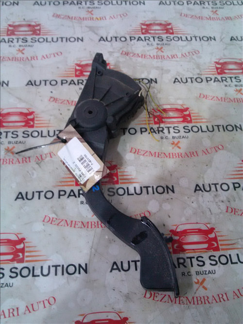 Pedala acceleratie 1.6 d FORD FOCUS 2