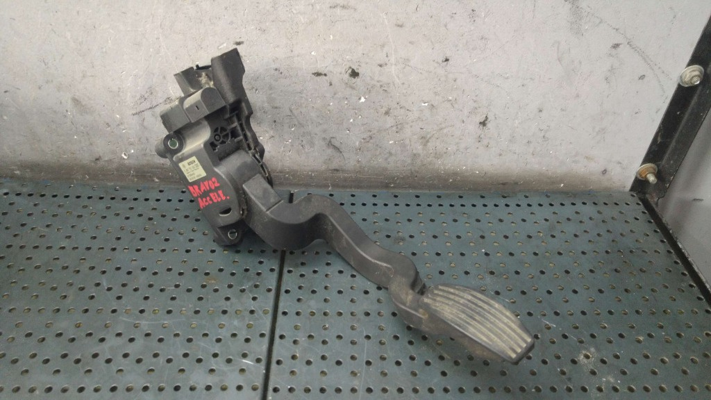 Pedala acceleratie 1.9 jtd fiat bravo 2 198 0280755052506 517856400