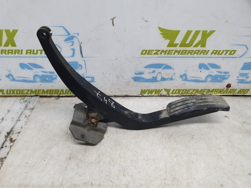 Pedala acceleratie 11218213 Dacia Logan [facelift] [2007 - 2012]