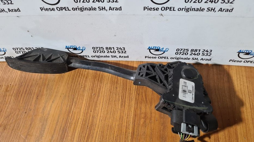 Pedala acceleratie 13252887 Opel Meriva B