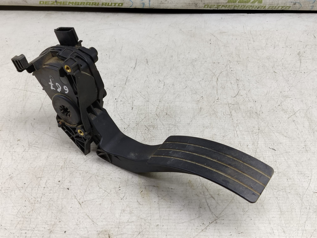 Pedala acceleratie 180029347r Renault Clio 4 [2012 - 2020] 1.5 dci K9K612
