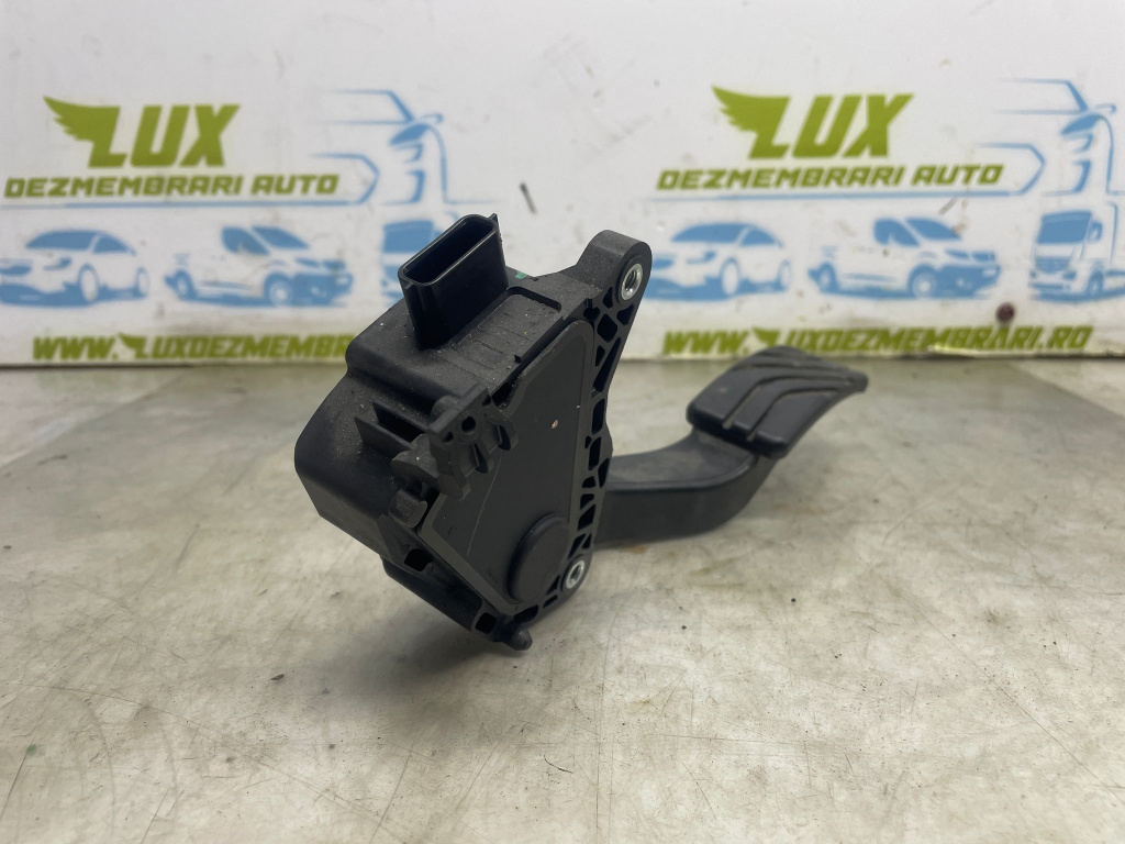 Pedala acceleratie 180100150R Dacia Spring [1st facelift] [2022 - 2024] 4DB401