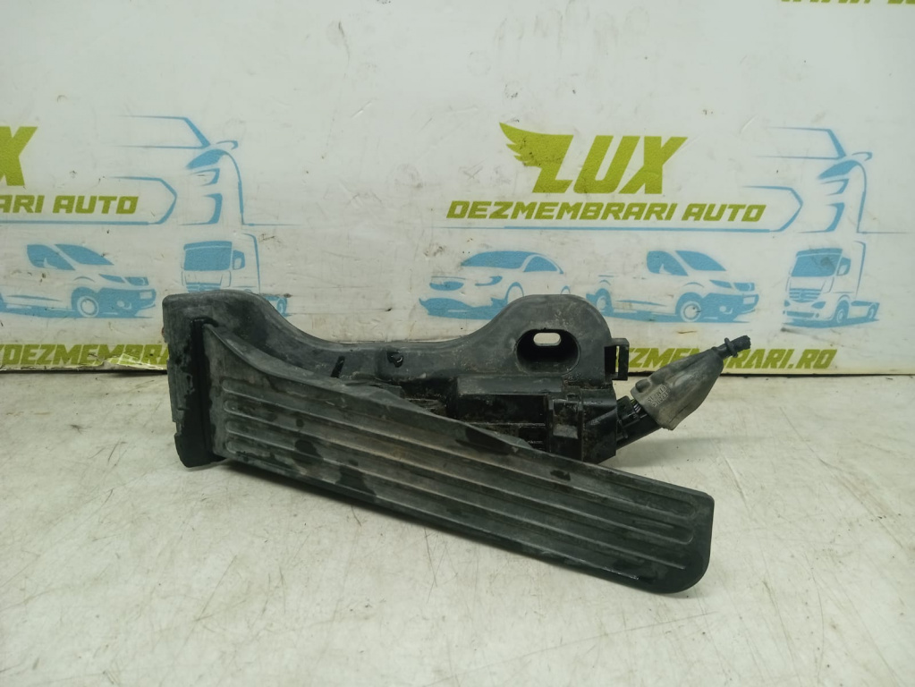 Pedala acceleratie 1k1721503 1.9 tdi BKC Volkswagen VW Passat B6 [2005 - 2010]