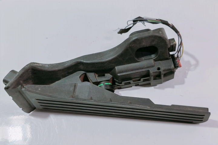 Pedala Acceleratie 1K1723503L Volkswagen VW Passat B6 [2005 - 2010]