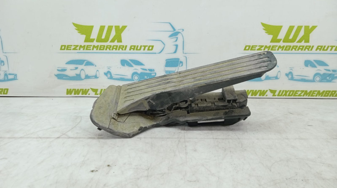 Pedala acceleratie 1k2721503M 1.9 tdi Volkswagen VW Touran [2003 - 2006]