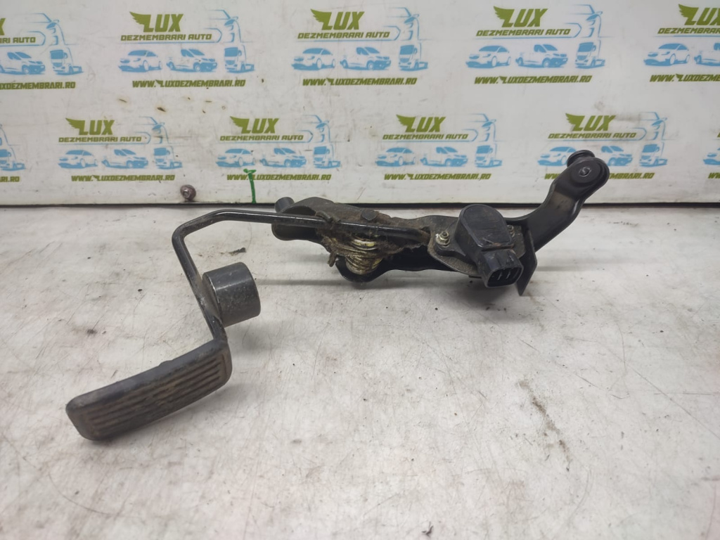 Pedala acceleratie 2.0 d-4d 1CD-FTV Toyota Rav 4 2 [facelift] [2003 - 2006] 2.0 d-4d 1CD-FTV
