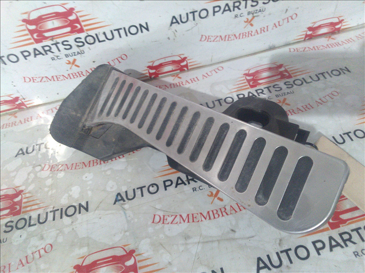 Pedala acceleratie 2.0 TDI SKODA OCTAVIA 2 an fabr. 2011