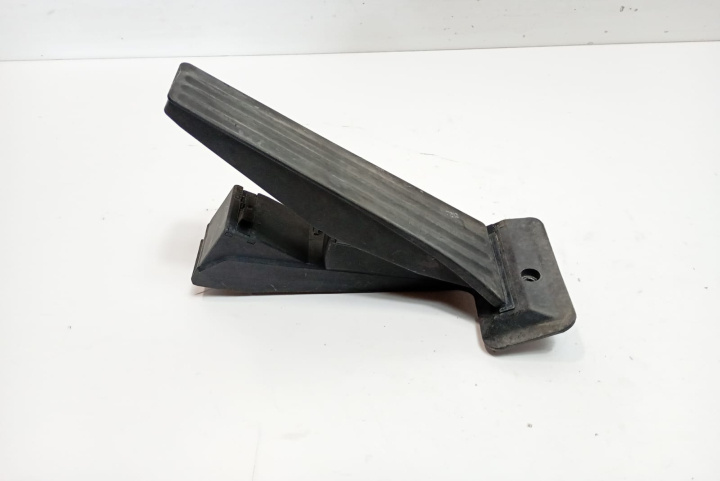 Pedala acceleratie 25916010 BMW Seria 3 E90/E91/E92/E93 [2004 - 2010]
