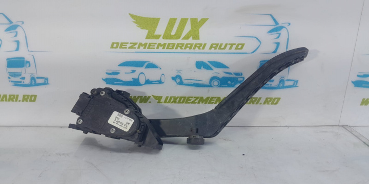 Pedala acceleratie 3.0 diesel 7l0723507e Audi Q7 4L [2005 - 2009]