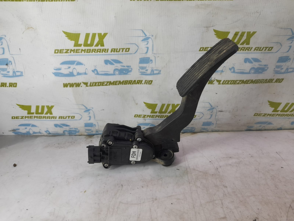 Pedala acceleratie 32700-xxxxx Kia Ceed [facelift] [2010 - 2012] 1.6 benzina G4FC