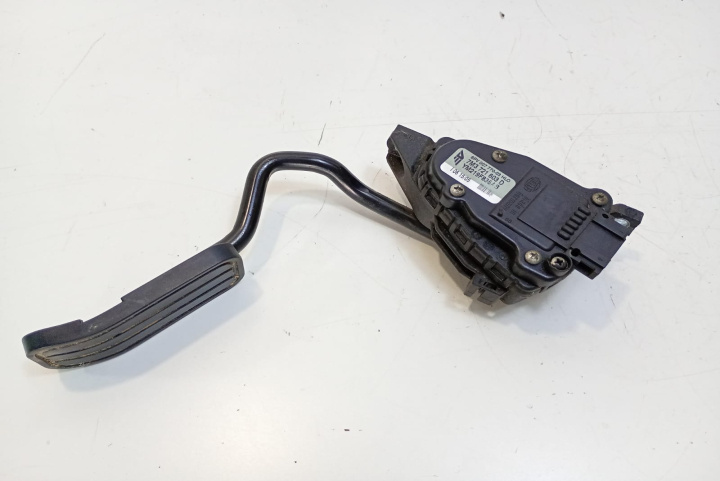 Pedala acceleratie 7M3721603D Ford Galaxy [facelift] [2000 - 2006]