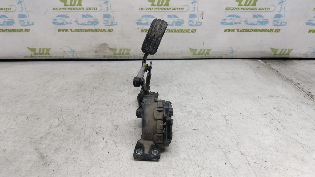 Pedala acceleratie 8200008477 Opel Vivaro A [2002 - 2006] 1.9 dti F9Q760