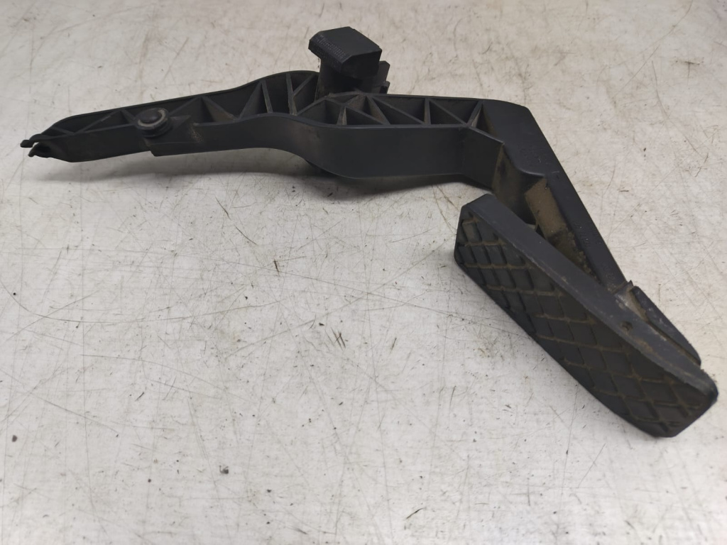 Pedala acceleratie 8d1721506 Audi A4 B5 [facelift] [2000 - 2001]